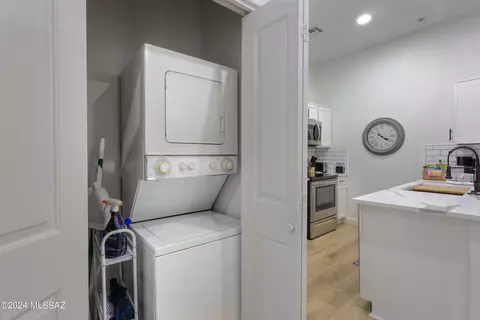 2018 E River Rd #201, Tucson, AZ 85718 photo 14