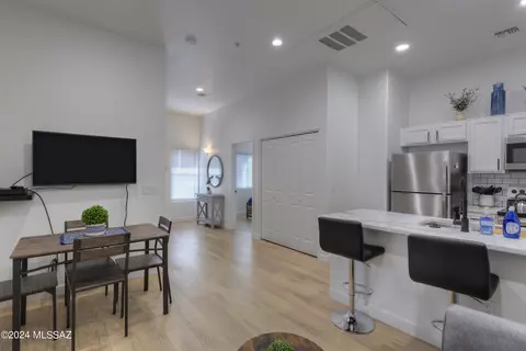 2018 E River Rd #201, Tucson, AZ 85718 photo 6