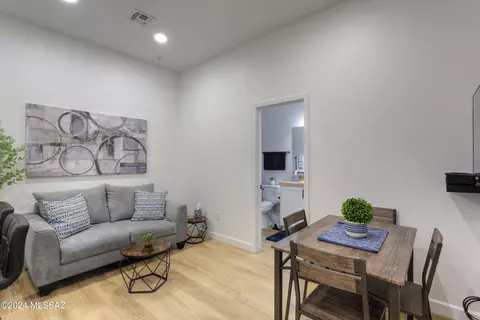 2018 E River Rd #201, Tucson, AZ 85718 photo 3