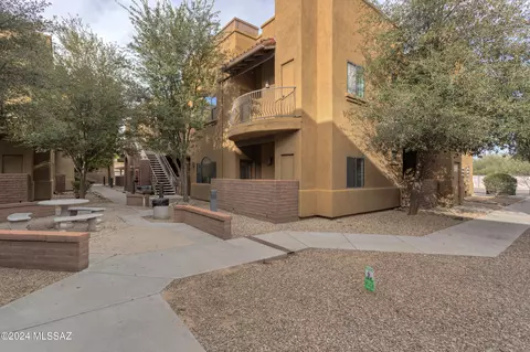 2018 E River Rd #201, Tucson, AZ 85718 photo 18