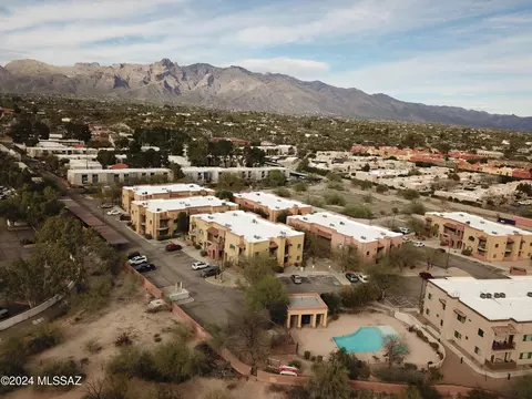 2018 E River Rd #201, Tucson, AZ 85718 photo 23