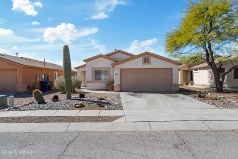 8734 S Desert Vly, Tucson, AZ 85747