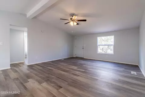 3200 W Century Dr, Tucson, AZ 85746