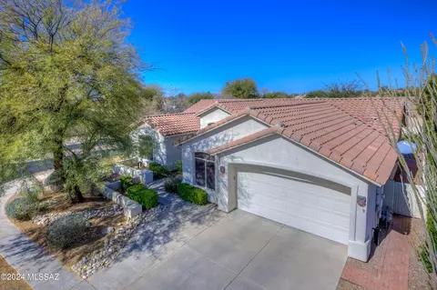 2209 N Split Rock Pl, Tucson, AZ 85749