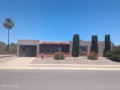 97 E San Vincent Dr, Green Valley, AZ 85614