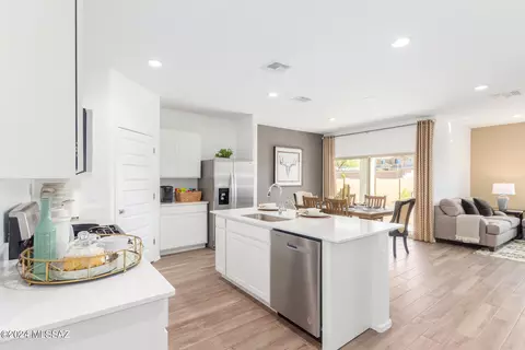 5564 W Sun Myth Rd, Marana, AZ 85658