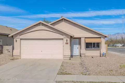 1645 E Saint Thomas St, Tucson, AZ 85713