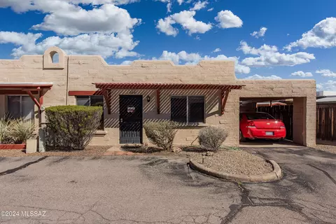 1868 W La Osa St, Tucson, AZ 85705