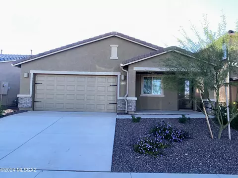 34960 S Iron Jaw Dr, Red Rock, AZ 85145