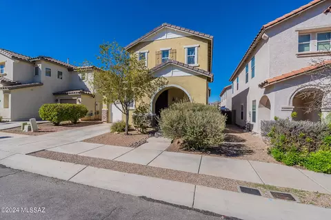 7651 E Valley Overlook Dr, Tucson, AZ 85710