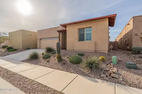 Exterior - 8952 E Wright School Loop, Tucson, AZ 85715 photo 2 of 11