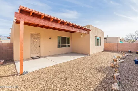 Exterior - 8952 E Wright School Loop, Tucson, AZ 85715 photo 6 of 11