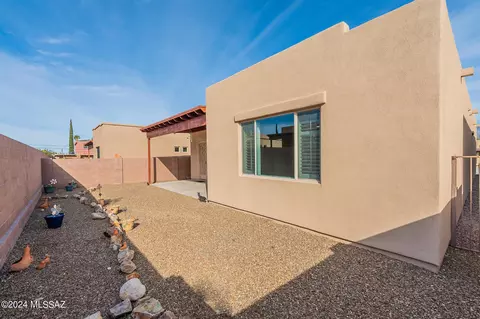 Exterior - 8952 E Wright School Loop, Tucson, AZ 85715 photo 5 of 11