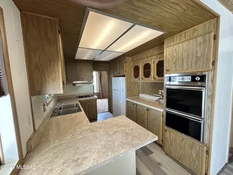 5000 E Grant Rd #124, Tucson, AZ 85712 photo 11