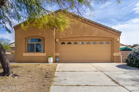 429 W Woodward St, Vail, AZ 85641