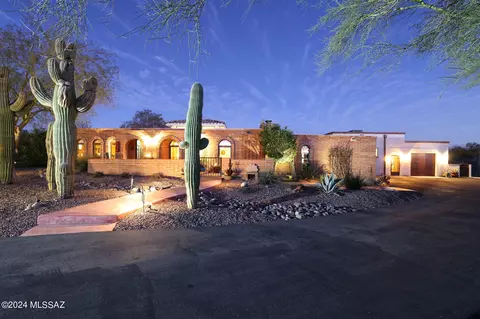 1793 W Veronica Dr, Oro Valley, AZ 85737