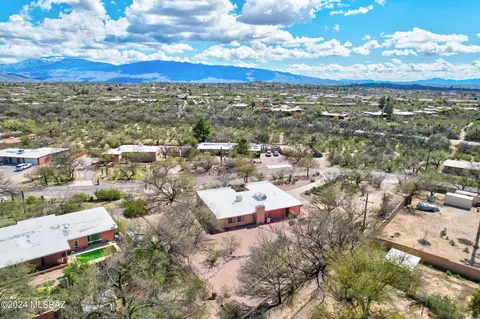 9311 E Walnut Tree Dr, Tucson, AZ 85749 photo 26