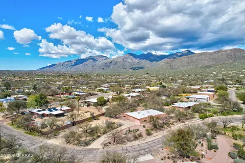 9311 E Walnut Tree Dr, Tucson, AZ 85749 photo 20