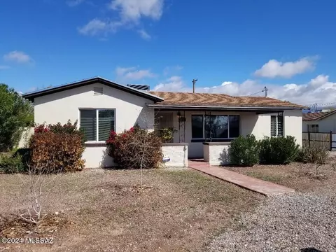 2711 E Linden St, Tucson, AZ 85716