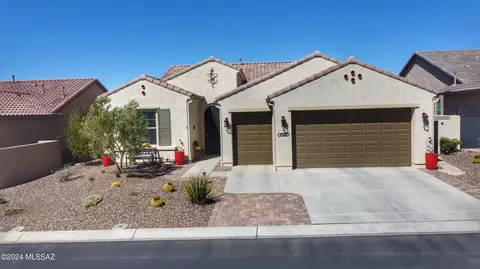 61648 E Dead Wood Trl, Oracle, AZ 85623