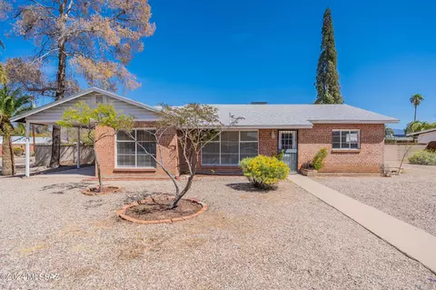 401 S Grinnell Ave, Tucson, AZ 85710