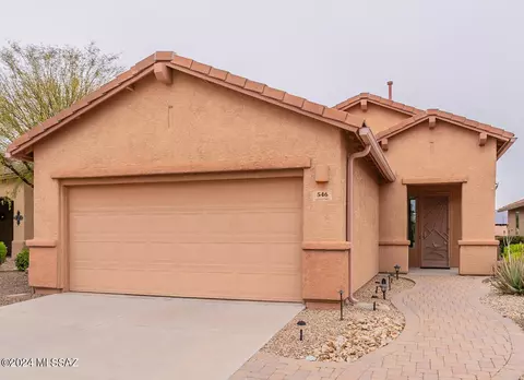 546 N Eakins Trl, Green Valley, AZ 85614