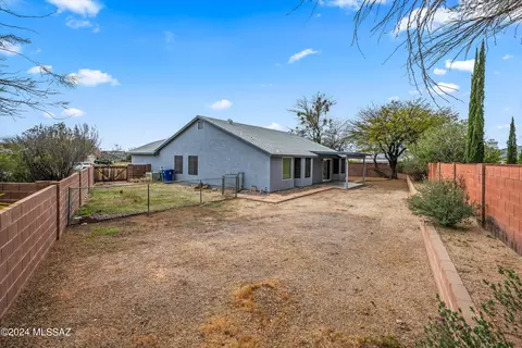 Exterior - 9541 E Danforth Pl, Tucson, AZ 85747 photo 7 of 9