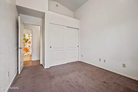 Bedroom - 9541 E Danforth Pl, Tucson, AZ 85747 photo 3 of 6