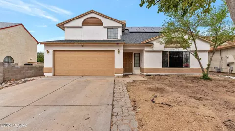 5084 W Pheasant St, Tucson, AZ 85742