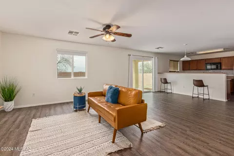 Living - 4792 E Desert Thorn Dr, Tucson, AZ 85756 photo 1 of 3