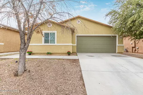 4792 E Desert Thorn Dr, Tucson, AZ 85756