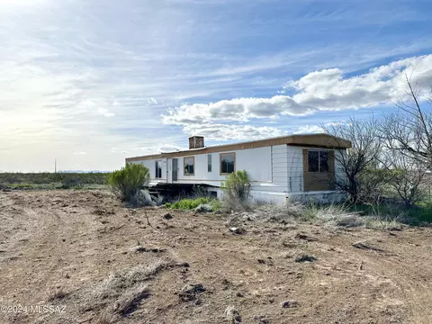 13781 E Lipps Ln, Vail, AZ 85641
