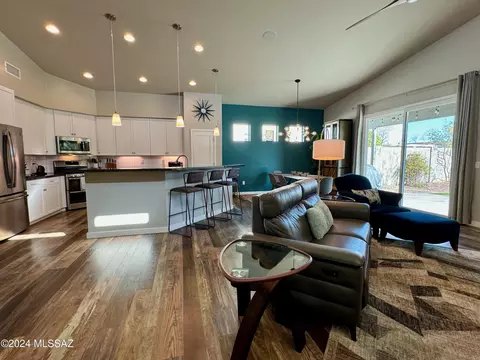 Living - 7532 E Bookmark Pl, Tucson, AZ 85715 photo 1 of 4