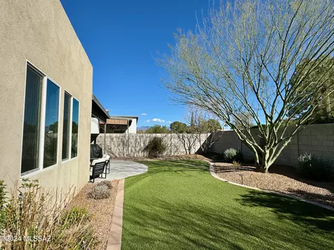 Exterior - 7532 E Bookmark Pl, Tucson, AZ 85715 photo 5 of 9