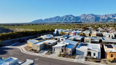 7532 E Bookmark Pl, Tucson, AZ 85715