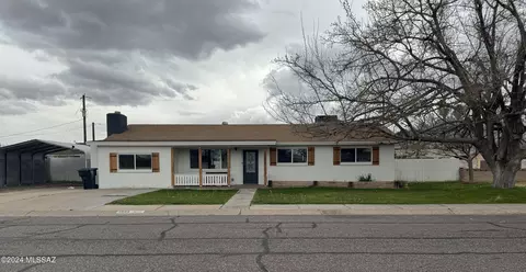 3859 W Layton St, Thatcher, AZ 85552