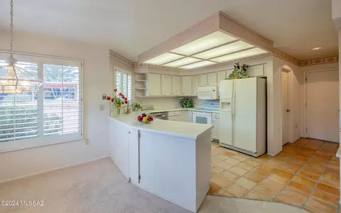 Kitchen - 1196 E Haystack Dr, Oro Valley, AZ 85755 photo 4 of 4