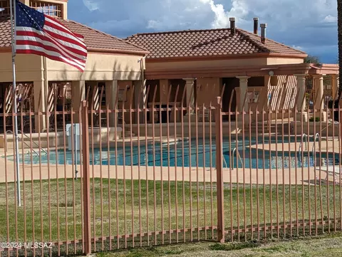 Exterior - 3589 W Thundercloud Loop, Tucson, AZ 85742 photo 9 of 9