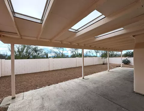 Exterior - 3589 W Thundercloud Loop, Tucson, AZ 85742 photo 3 of 9