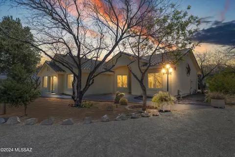 4011 E Appleton Pl, Tucson, AZ 85739