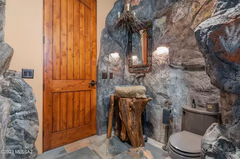 Bath - 51 Stardust Ln, Elgin, AZ 85611 photo 4 of 5
