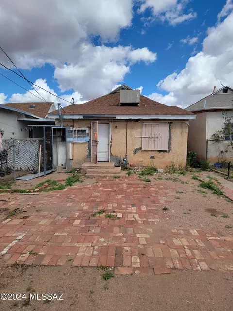 921 E 9th St, Douglas, AZ 85607 photo 2
