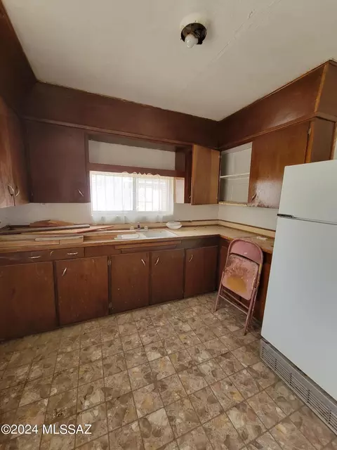 921 E 9th St, Douglas, AZ 85607 photo 3