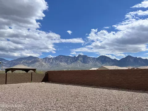 758 E Harua Valley Dr, Oro Valley, AZ 85755