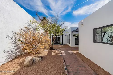 Other - 2202 E Drachman St, Tucson, AZ 85719 photo 2 of 6