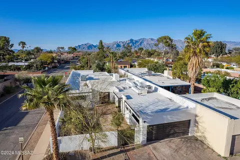 View/Area - 2202 E Drachman St, Tucson, AZ 85719 photo 3 of 3