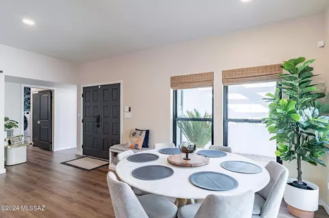 Dining - 2202 E Drachman St, Tucson, AZ 85719 photo 1 of 1