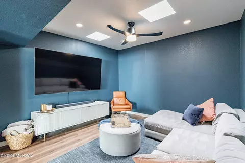 Living - 2202 E Drachman St, Tucson, AZ 85719 photo 4 of 4