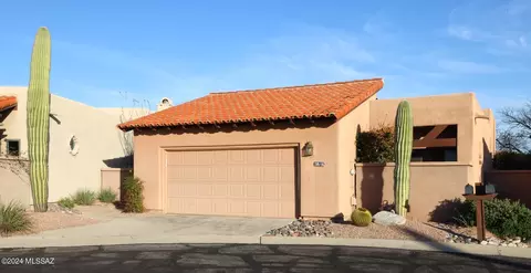 5816 N Misty Ridge Dr, Tucson, AZ 85718