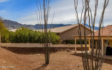 Exterior - 65756 E Rose Crest Dr, Saddlebrooke, AZ 85739 photo 3 of 9